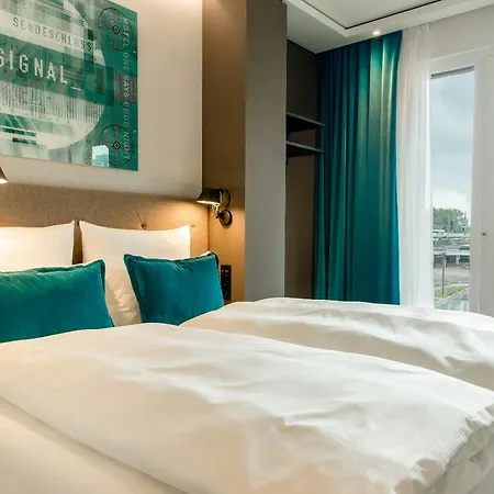 One Koeln-messe Colonia