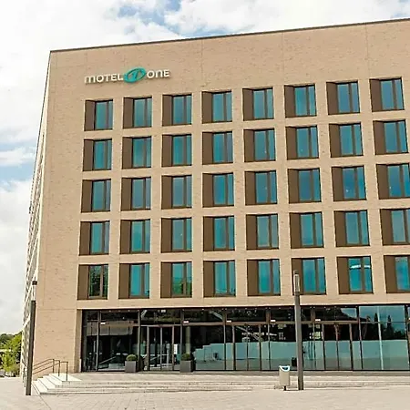 فندق One Koeln-messe كولونيا
