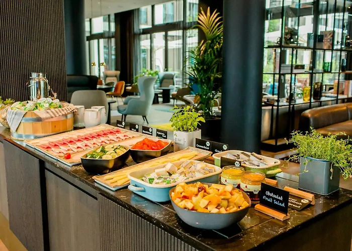 Hotel One Koeln-messe