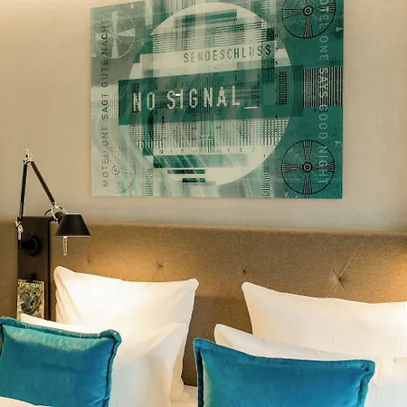 Hotel One Koeln-messe